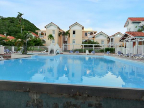 Appartement confortable à Sainte-Anne, piscine partagée